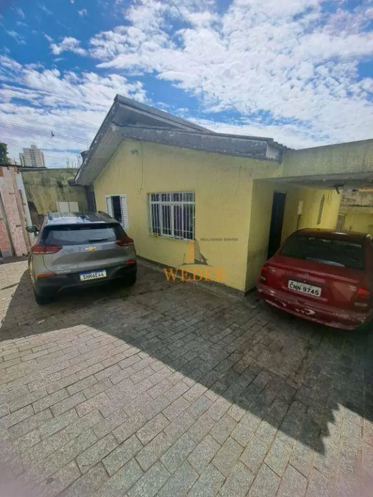 Casa, 3 quartos, 210 m² - Foto 1