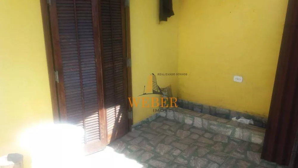 Casa, 4 quartos, 225 m² - Foto 8