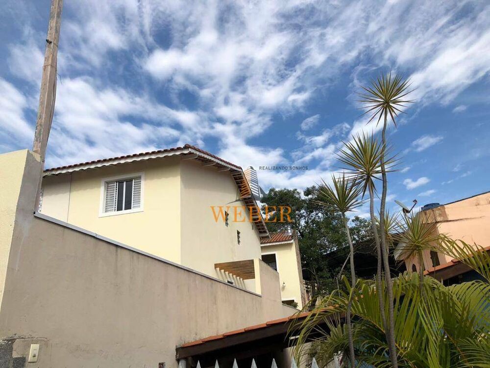 Sobrado à venda com 2 quartos, 110m² - Foto 2
