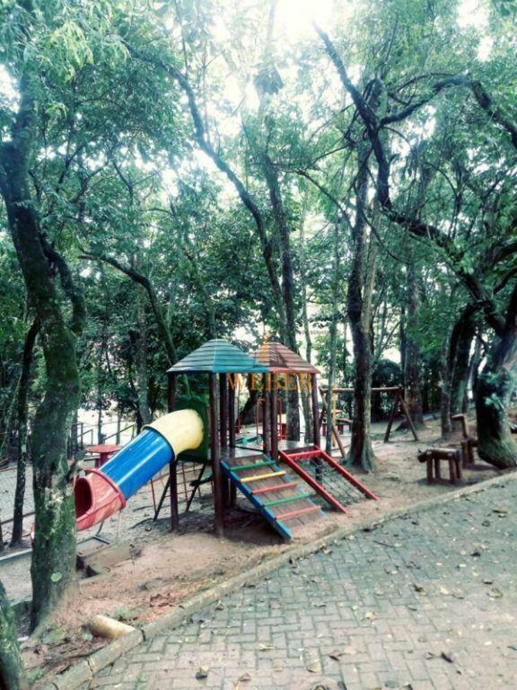 Sobrado à venda com 4 quartos, 190m² - Foto 4