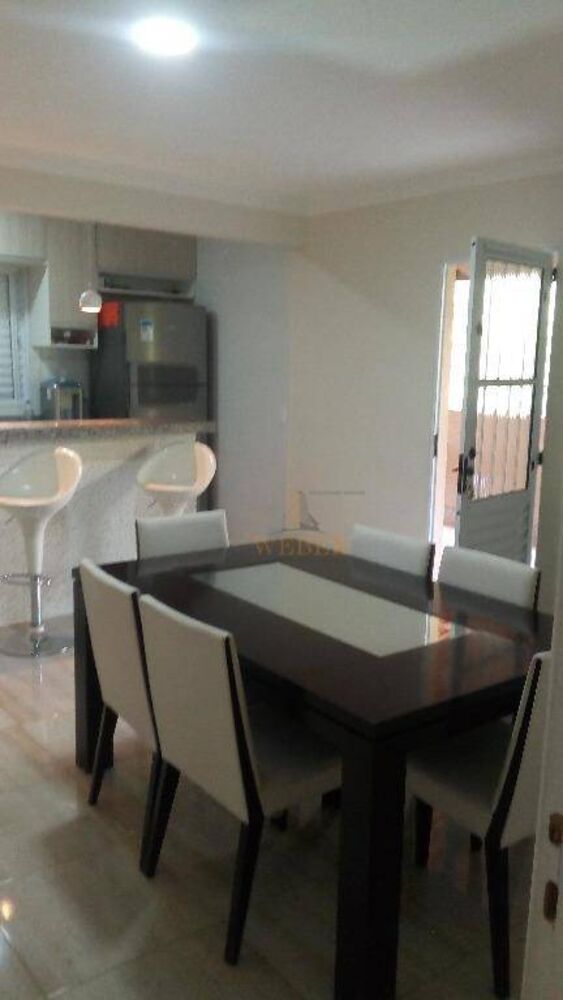 Chácara, 3 quartos, 1100 m² - Foto 1