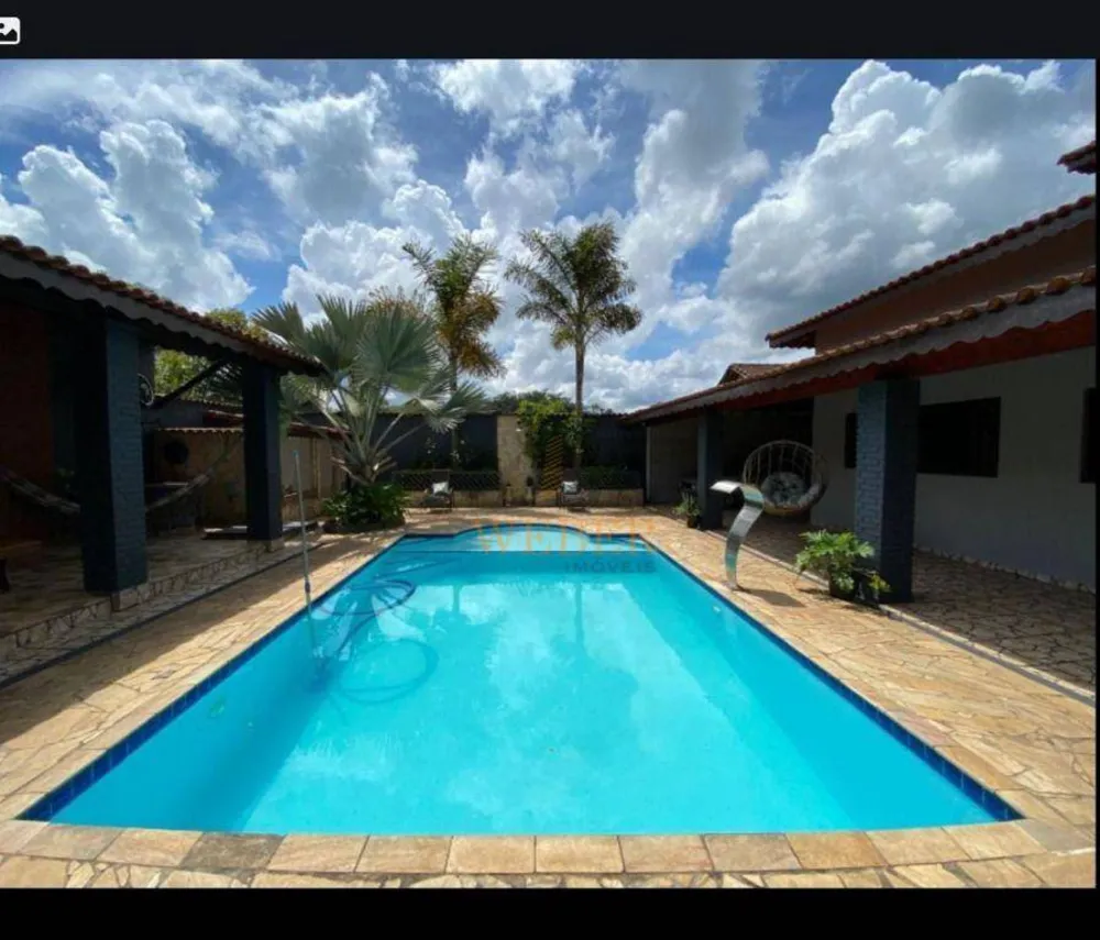 Chácara, 4 quartos, 525 m² - Foto 1
