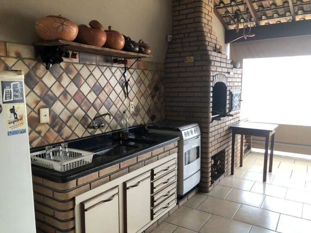 Casa, 2 quartos, 200 m² - Foto 4