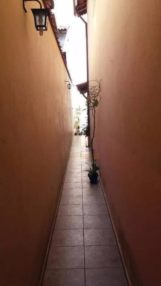 Sobrado à venda com 2 quartos, 90m² - Foto 2