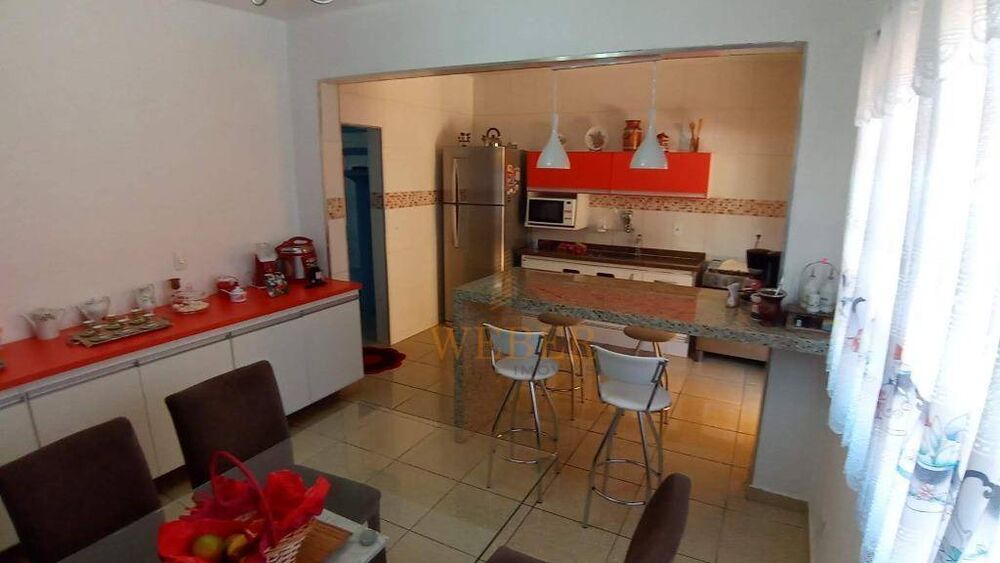 Sobrado, 3 quartos, 180 m² - Foto 5