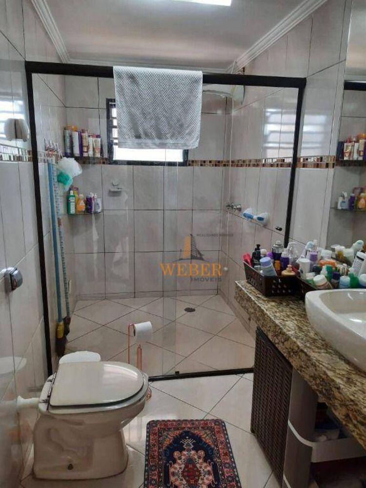 Sobrado, 4 quartos, 220 m² - Foto 4