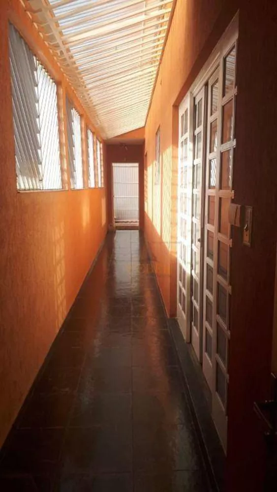 Casa, 2 quartos, 220 m² - Foto 20