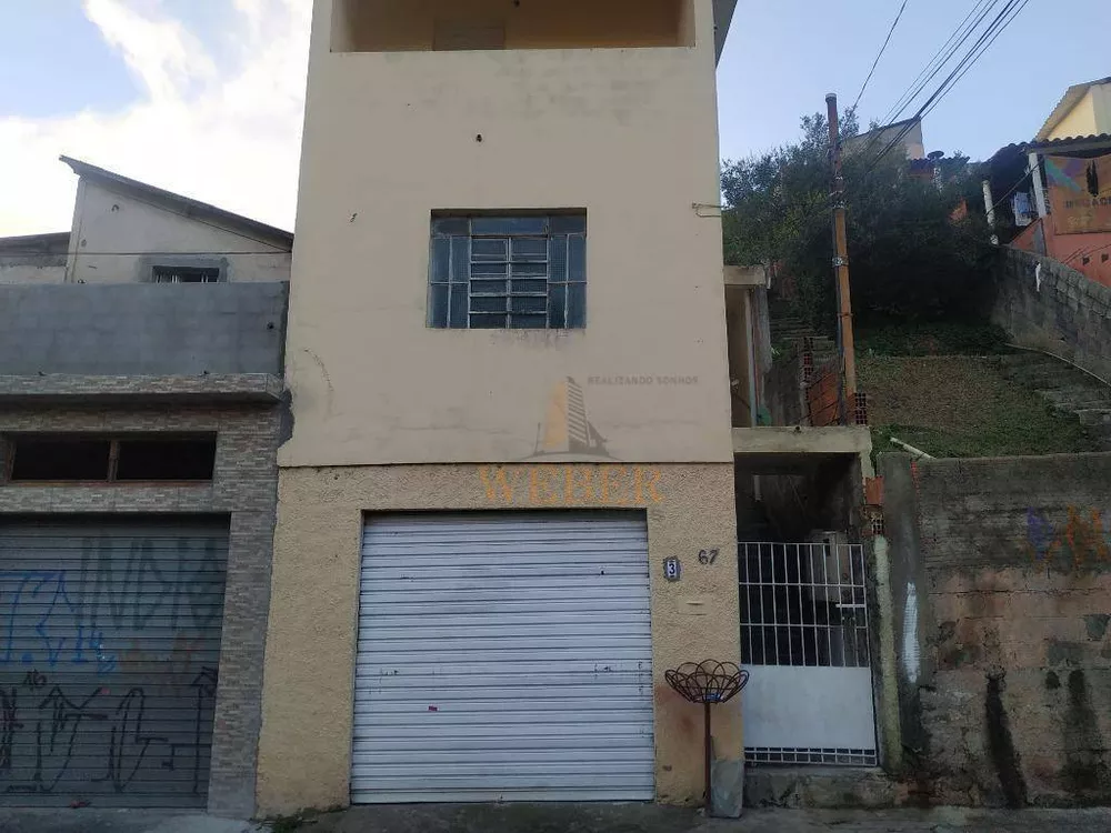 Sobrado à venda com 4 quartos, 130m² - Foto 2