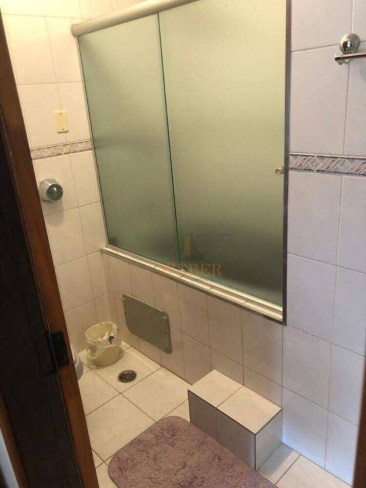 Sobrado, 4 quartos, 195 m² - Foto 2