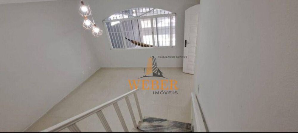 Casa à venda com 3 quartos, 87m² - Foto 3