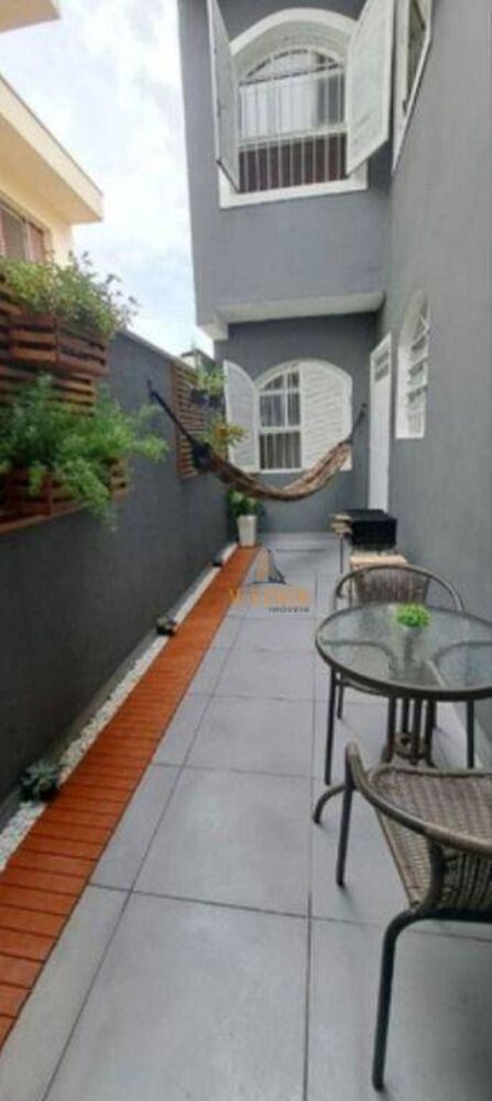 Casa à venda com 3 quartos, 87m² - Foto 2