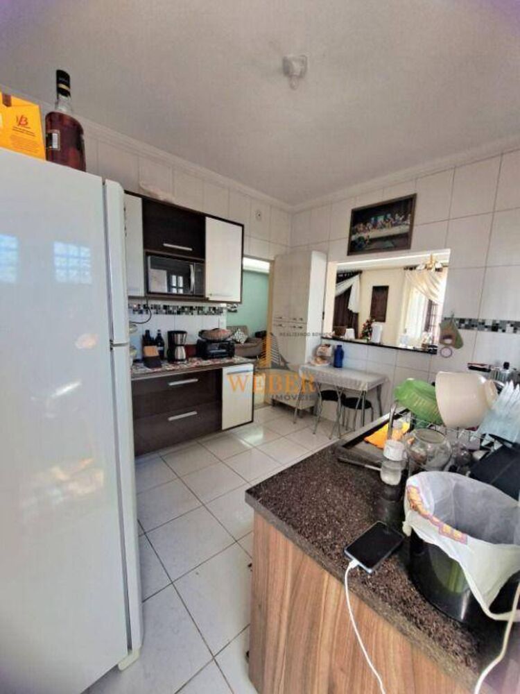Casa, 3 quartos, 109 m² - Foto 1