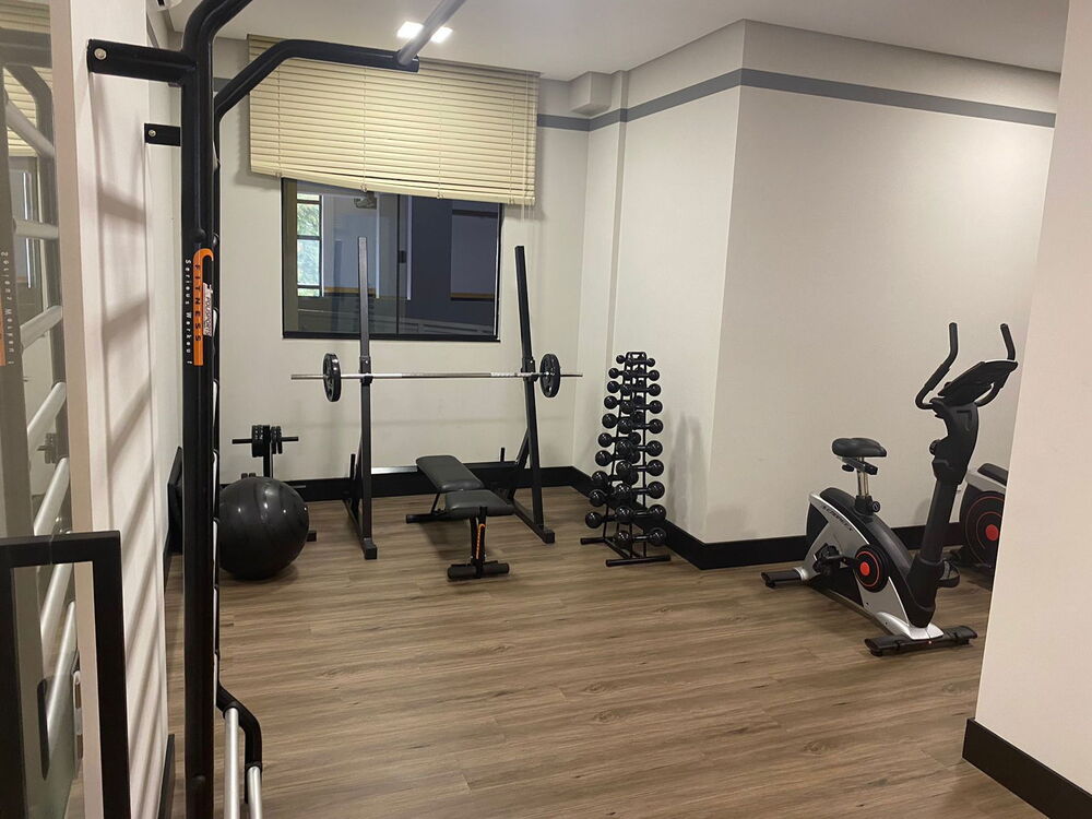 Apartamento à venda com 2 quartos, 84m² - Foto 3