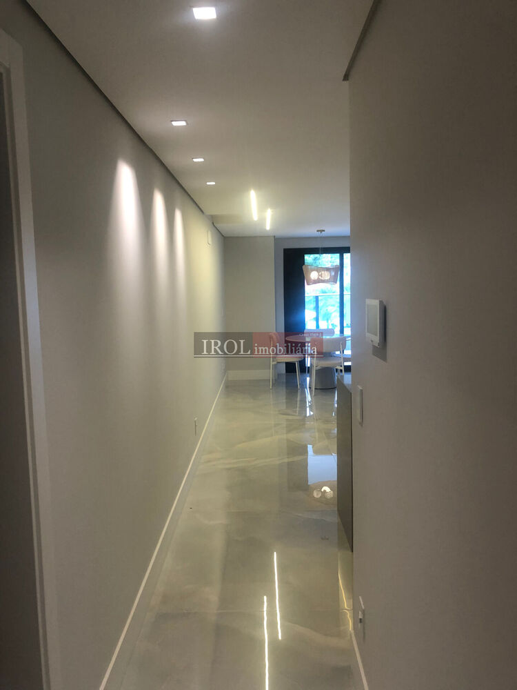 Apartamento, 3 quartos, 100 m² - Foto 2