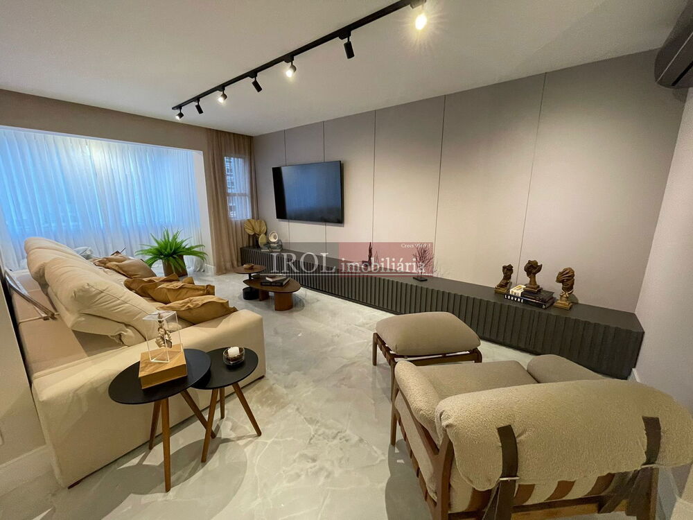 Cobertura, 4 quartos, 233 m² - Foto 1