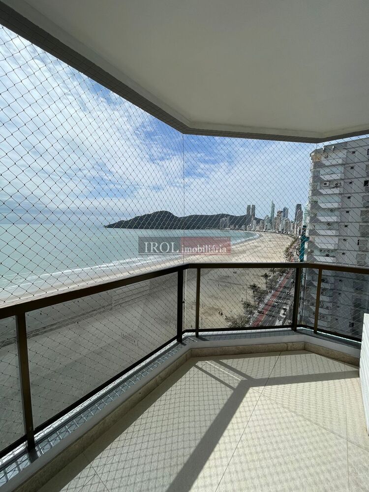 Apartamento, 3 quartos, 240 m² - Foto 4