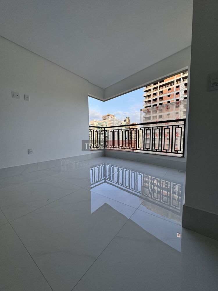 Apartamento, 3 quartos, 130 m² - Foto 4