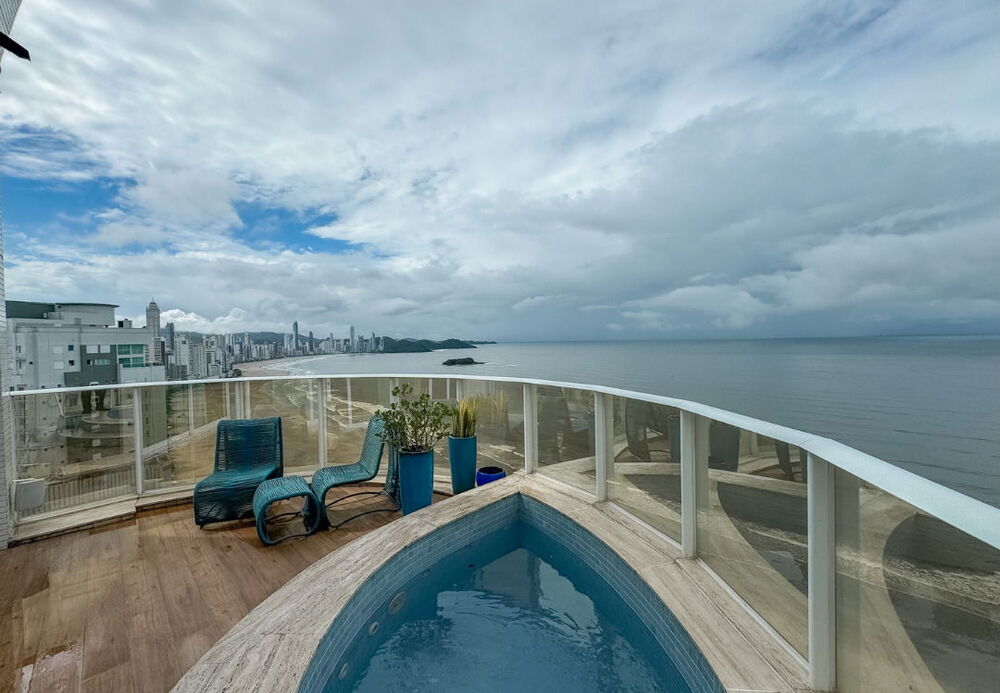 Cobertura, 3 quartos, 273 m² - Foto 2