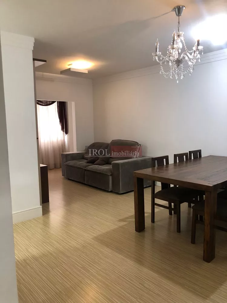 Apartamento à venda com 2 quartos, 99m² - Foto 4