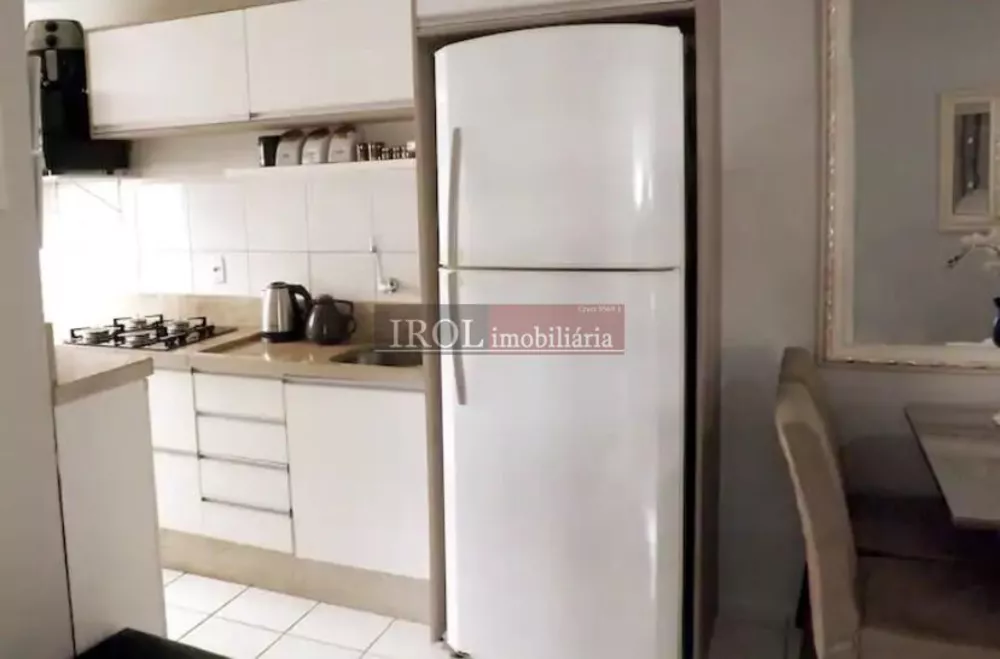 Apartamento à venda com 2 quartos, 46m² - Foto 3