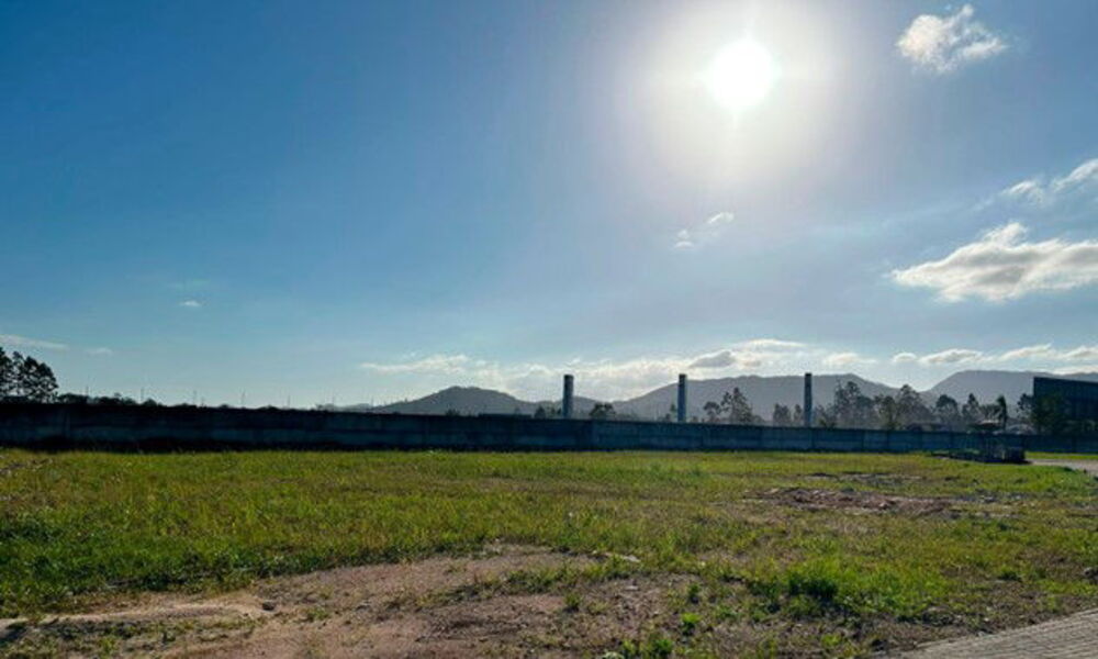 Terreno, 1249 m² - Foto 1