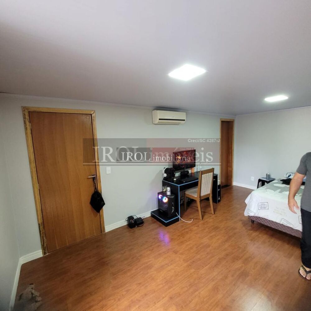 Sobrado, 4 quartos, 260 m² - Foto 14