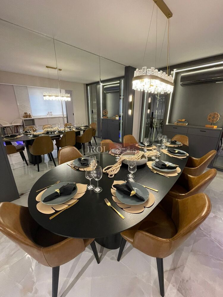 Cobertura, 4 quartos, 233 m² - Foto 2