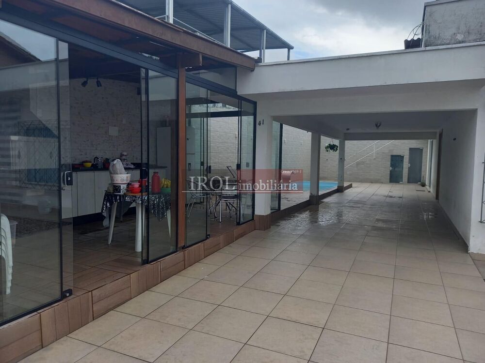 Casa, 4 quartos, 120 m² - Foto 1