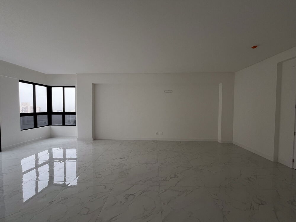 Apartamento, 3 quartos, 260 m² - Foto 8