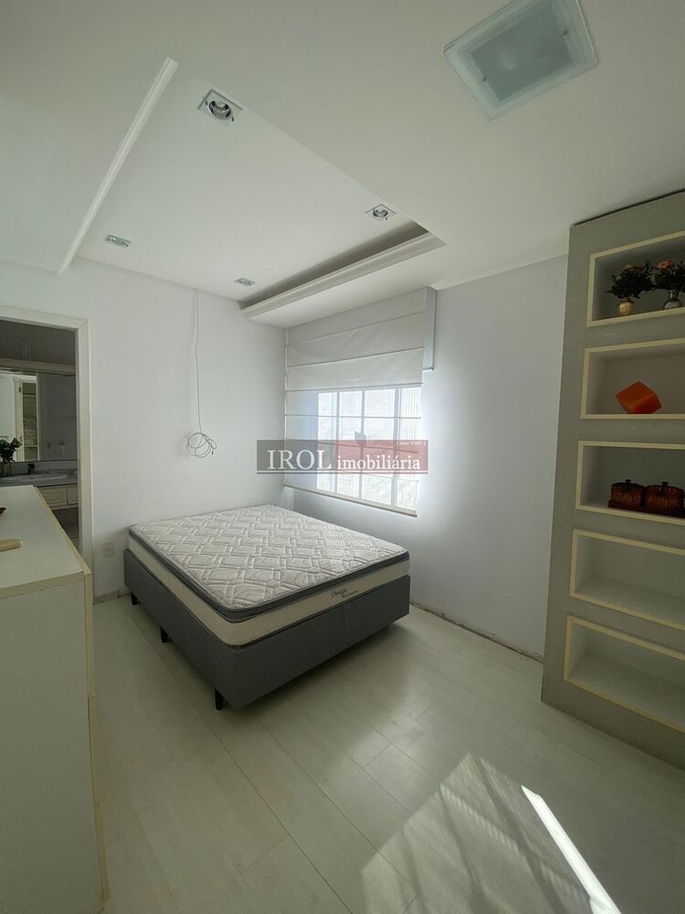 Casa, 5 quartos, 270 m² - Foto 6
