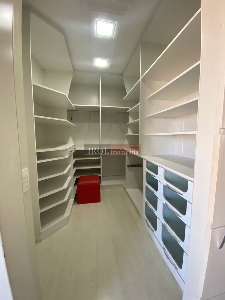 Casa, 5 quartos, 270 m² - Foto 13