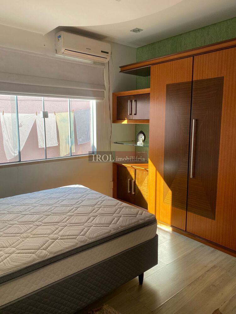 Casa, 5 quartos, 270 m² - Foto 9