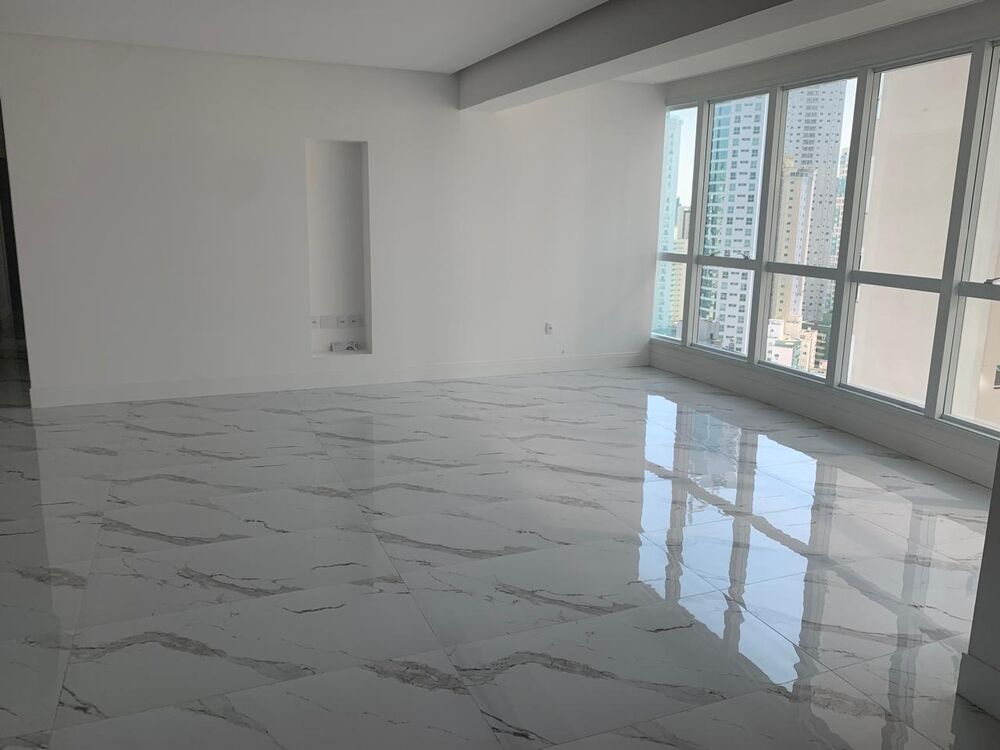 Apartamento, 4 quartos, 182 m² - Foto 2