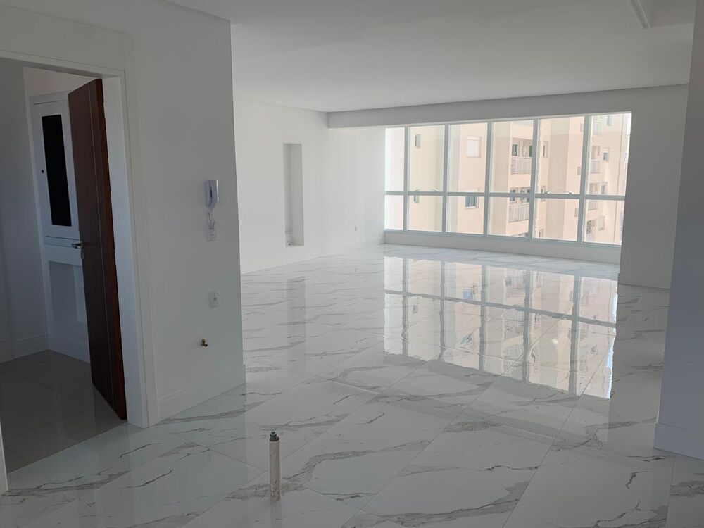 Apartamento, 4 quartos, 182 m² - Foto 4