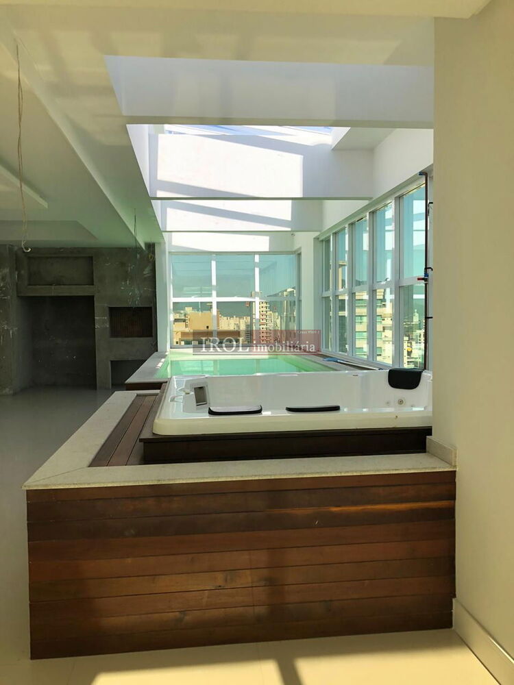Apartamento, 5 quartos, 417 m² - Foto 2