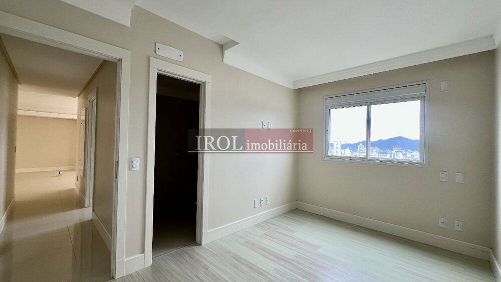 Apartamento, 4 quartos, 228 m² - Foto 5