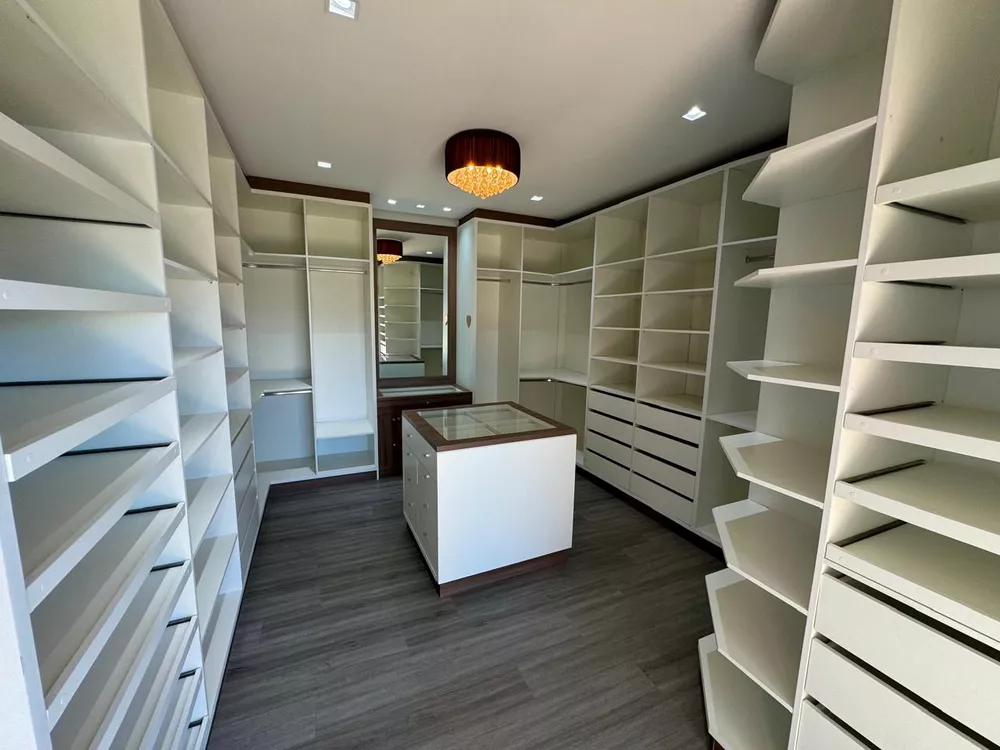 Casa, 3 quartos, 289 m² - Foto 11