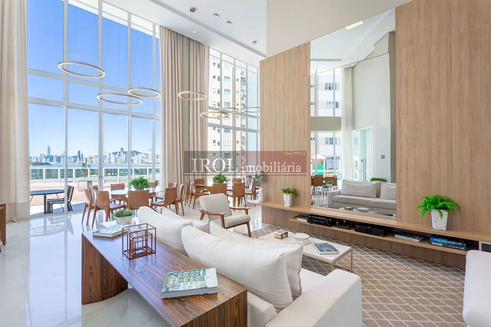 Apartamento, 3 quartos, 164 m² - Foto 1