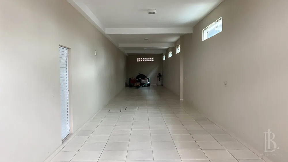 Casa, 3 quartos, 387 m² - Foto 2