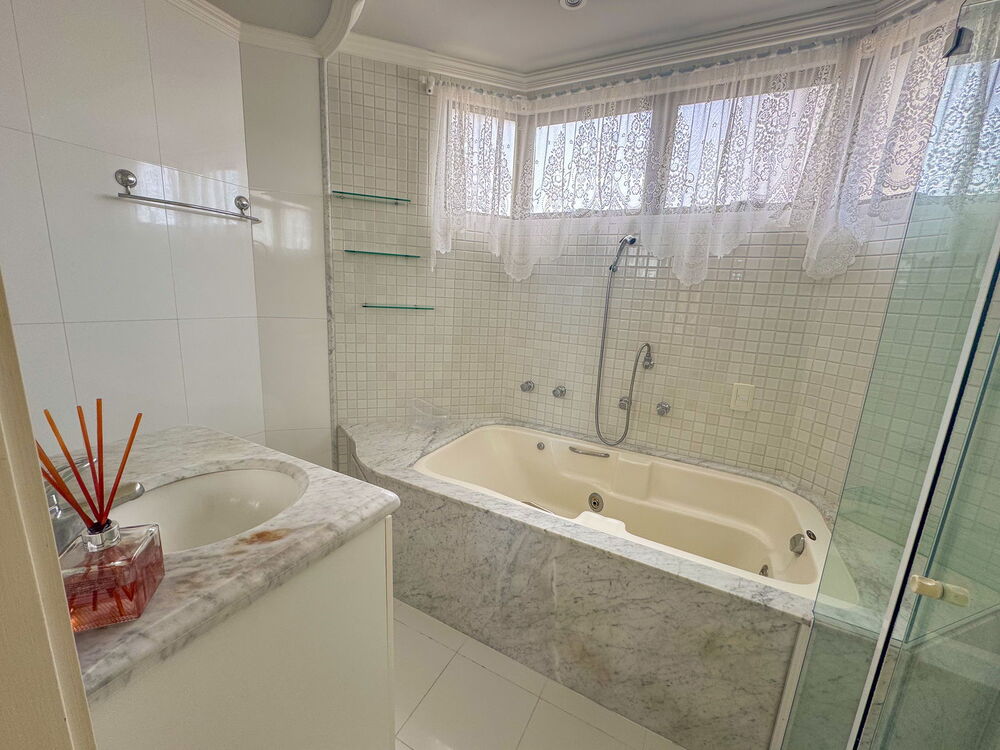 Apartamento, 3 quartos, 179 m² - Foto 4