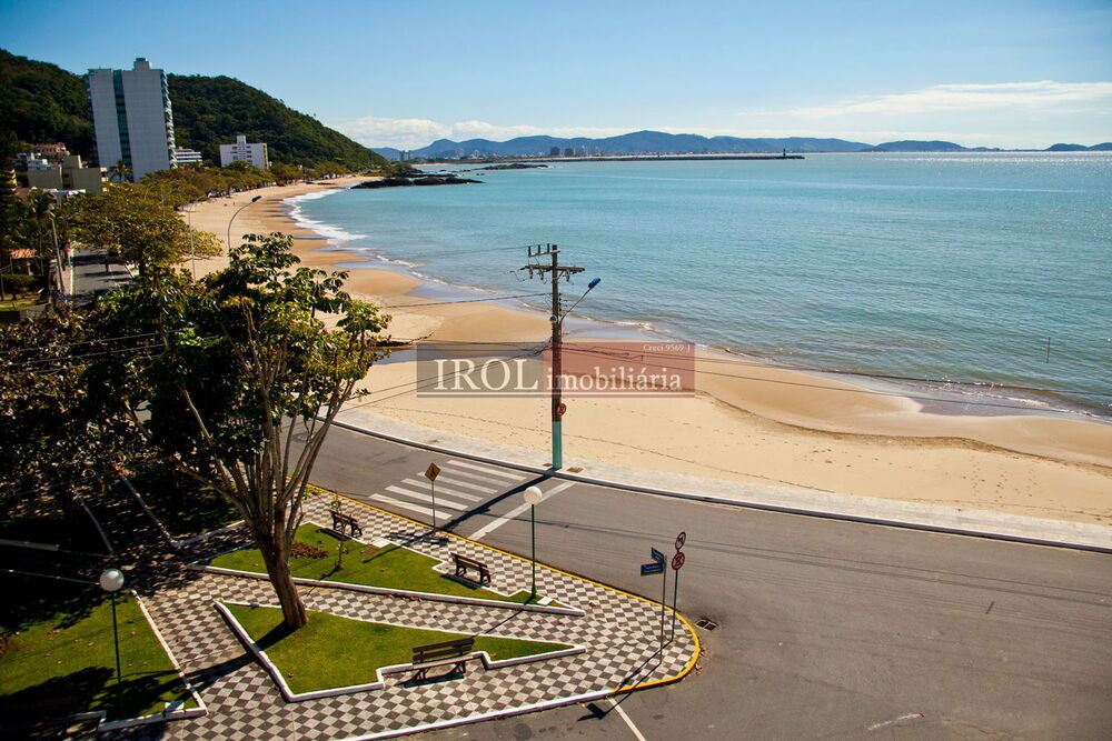 Apartamento, 4 quartos, 220 m² - Foto 1