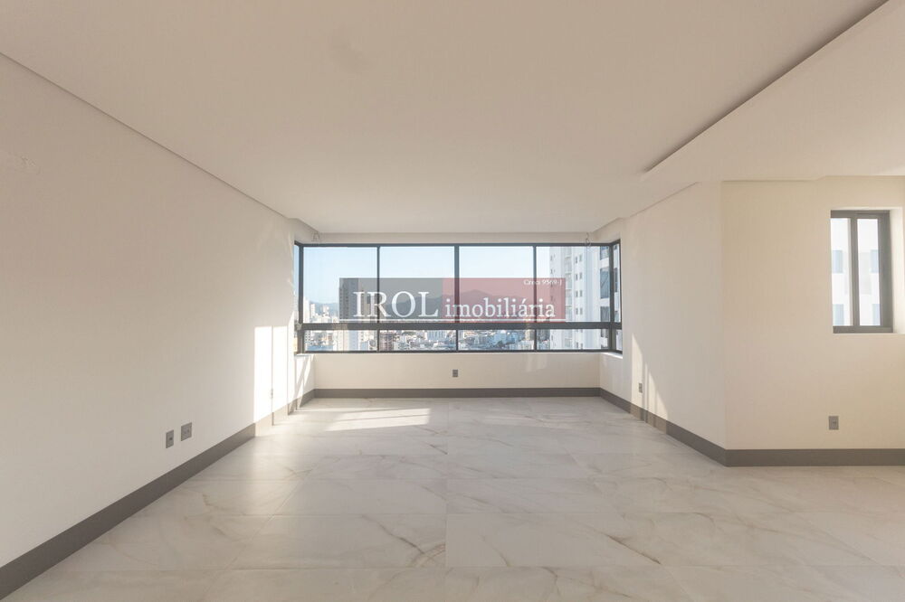 Apartamento, 3 quartos, 130 m² - Foto 4