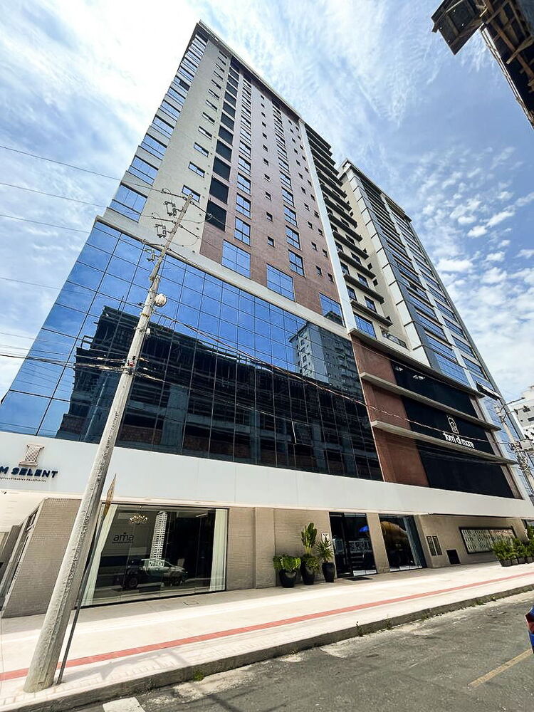 Apartamento, 3 quartos, 114 m² - Foto 1