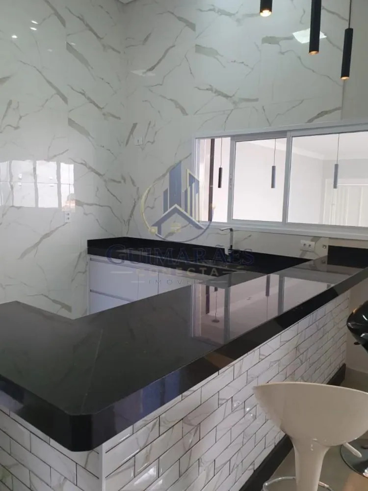 Casa, 3 quartos, 141 m² - Foto 1