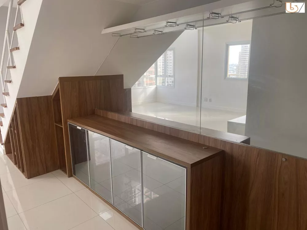 Apartamento para alugar com 2 quartos, 107m² - Foto 6