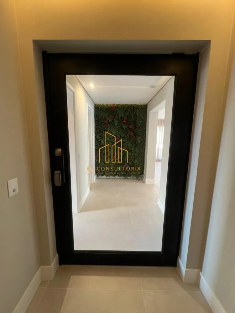 Apartamento, 3 quartos, 287 m² - Foto 2
