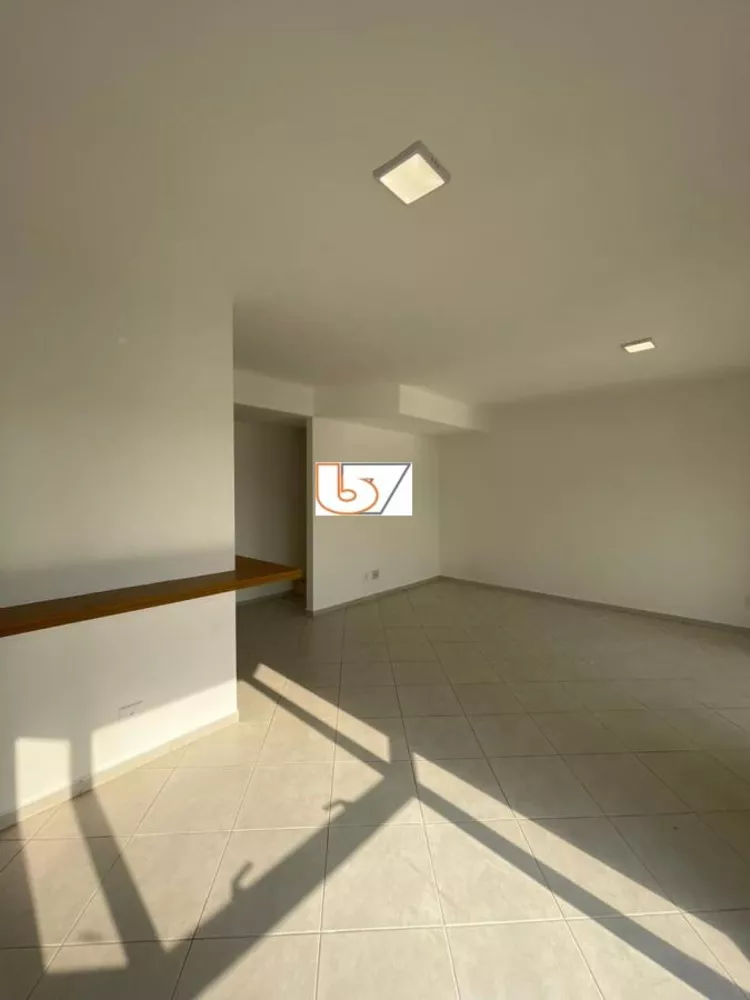 Casa de Condomínio para alugar com 3 quartos, 180m² - Foto 8