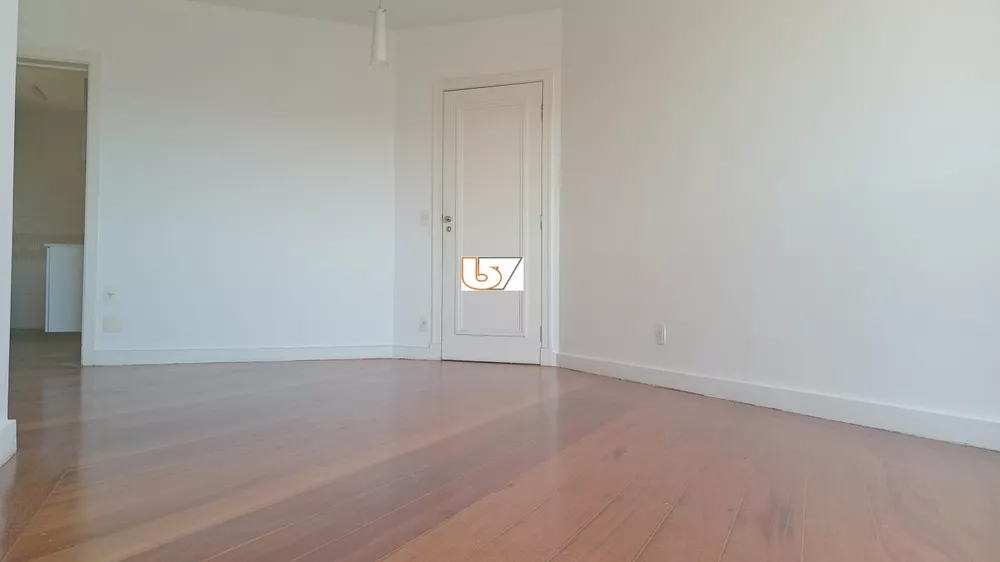 Apartamento para alugar com 3 quartos, 96m² - Foto 6