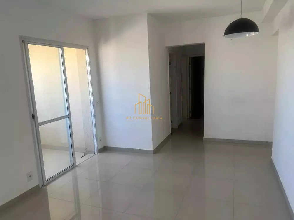 Apartamento à venda com 3 quartos, 72m² - Foto 3