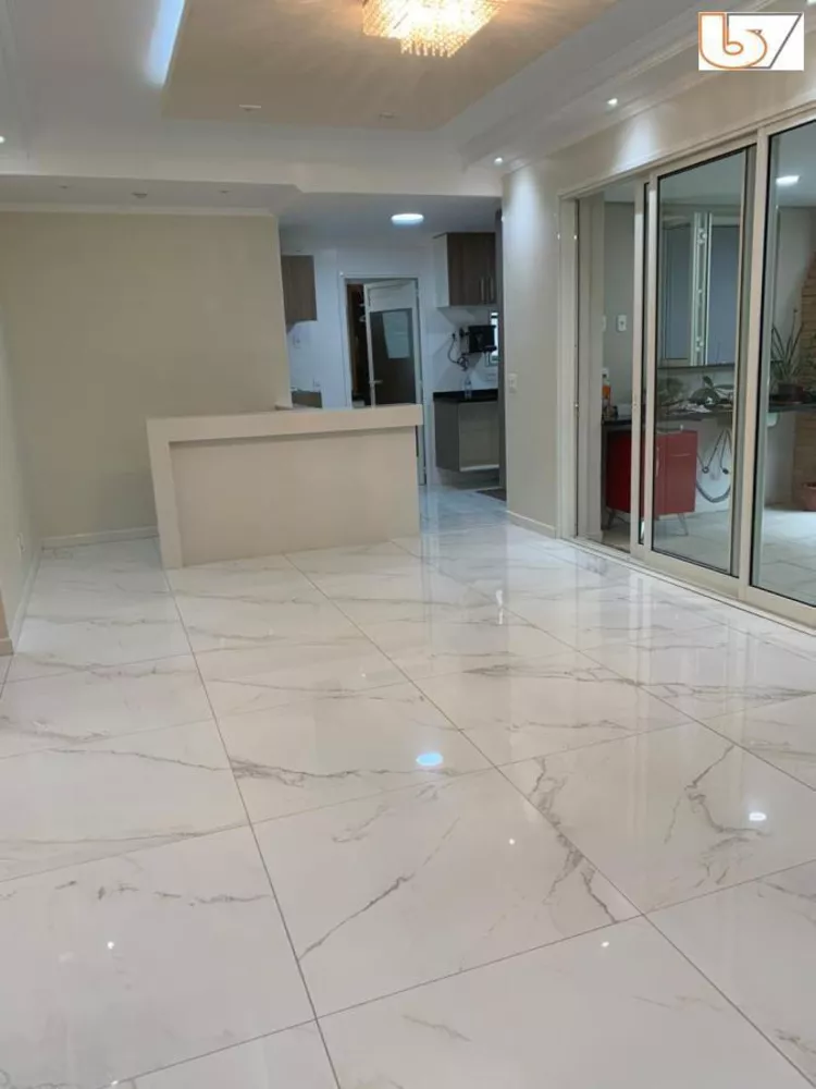 Apartamento à venda com 3 quartos, 120m² - Foto 5